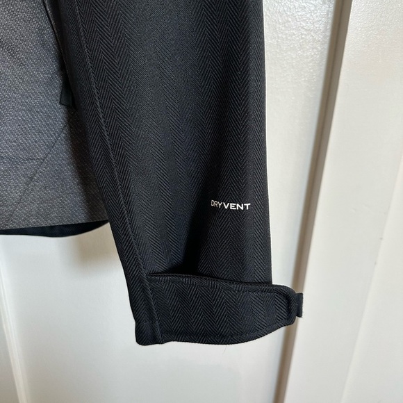 The North Face Men's Black and Dark Gray Performance Jacket - Picture 2 of 8